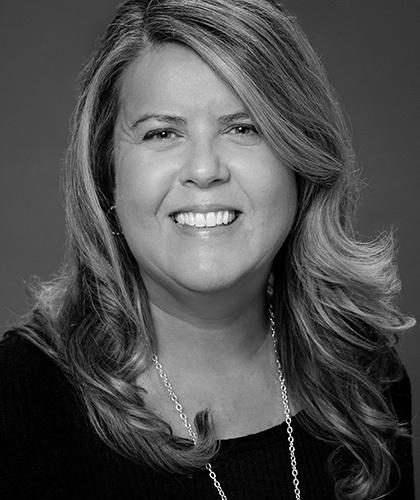 Headshot of Holly Arestides